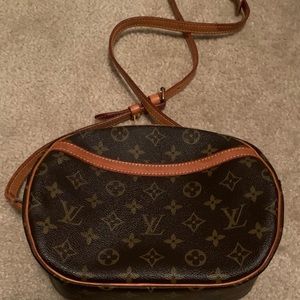 Senlis Canvas Cross Body Bag